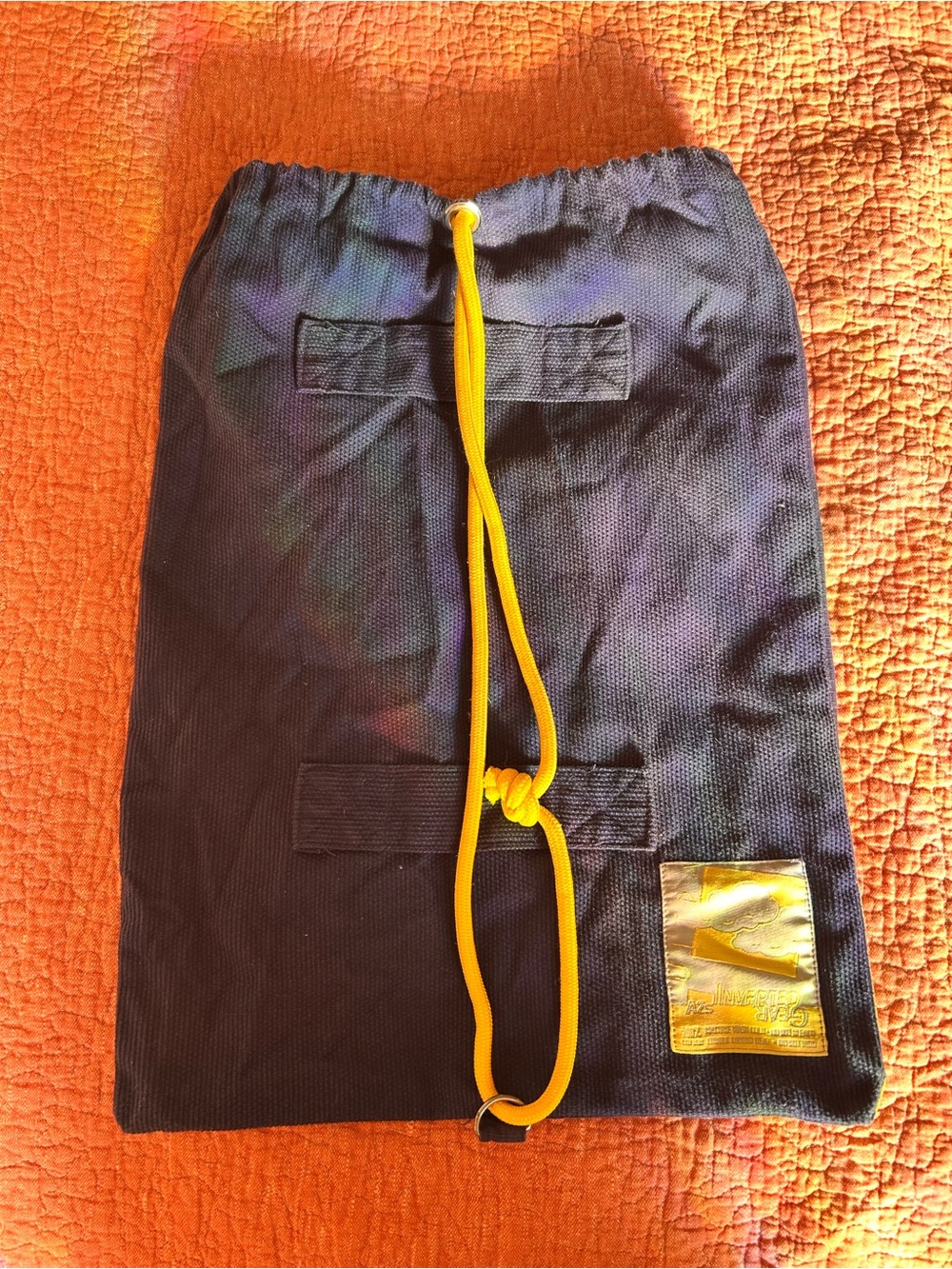 Inverted Gear Drawstring bag - Picture 3 of 3